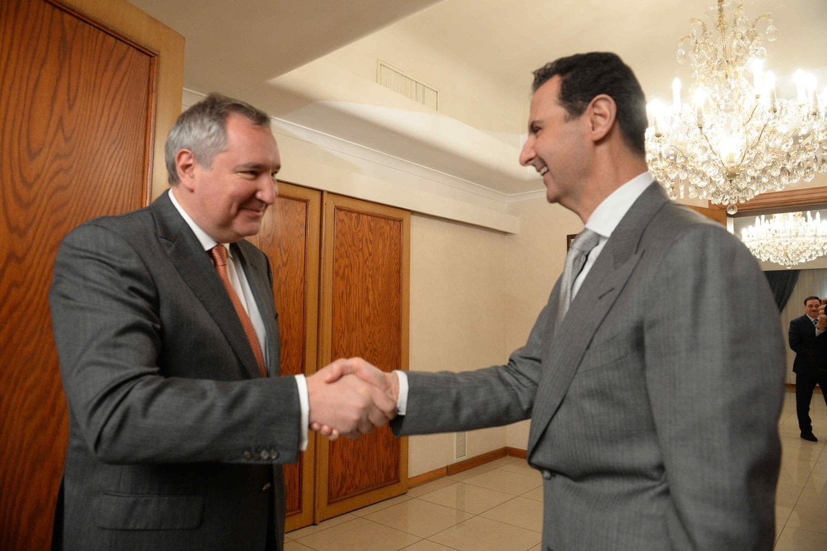 El vice primer ministro Dimitri Rogozin y el presidente sirio Bashar al Asad
