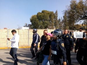 Reprimen en Xochimilco manifestación pacífica contra gasera 3